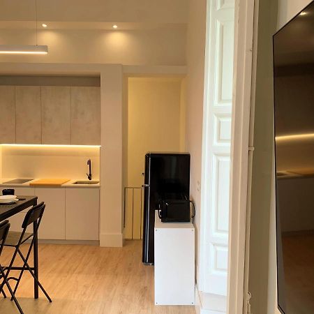 Apartamento Duplex Planta Baja Con Aparcamiento Gratuito En Palacio De Mijares Daire Llanes Dış mekan fotoğraf