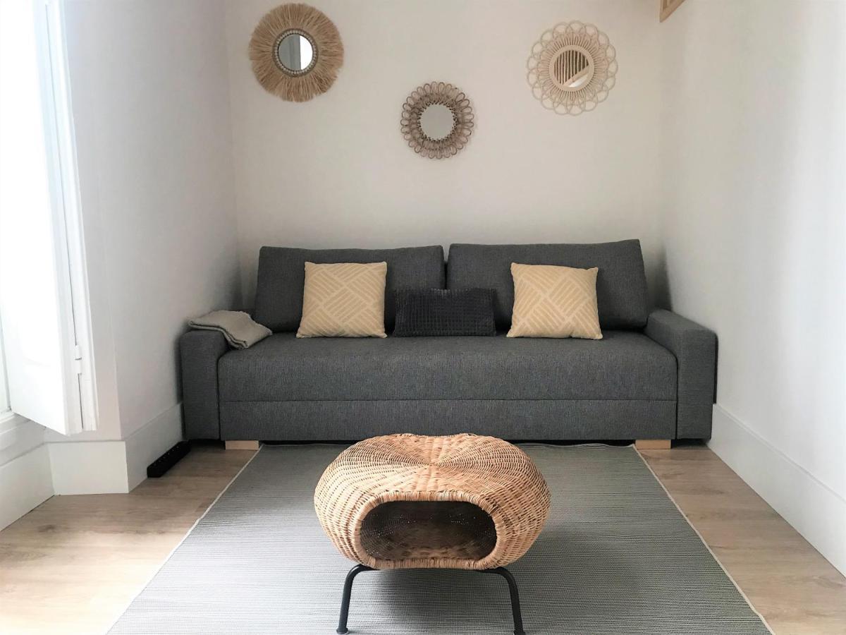 Apartamento Duplex Planta Baja Con Aparcamiento Gratuito En Palacio De Mijares Daire Llanes Dış mekan fotoğraf